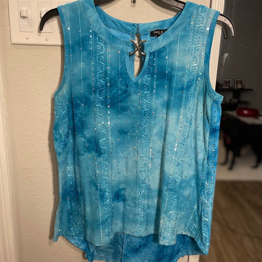 Sami & Jo sleeveless blue sequin Blouse